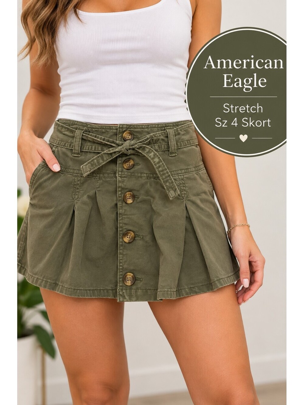 American Eagle | 4 | Stretch Olive Button-Front Skort